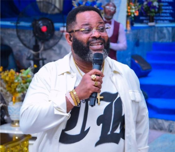 Apostle Kingsley Preaching